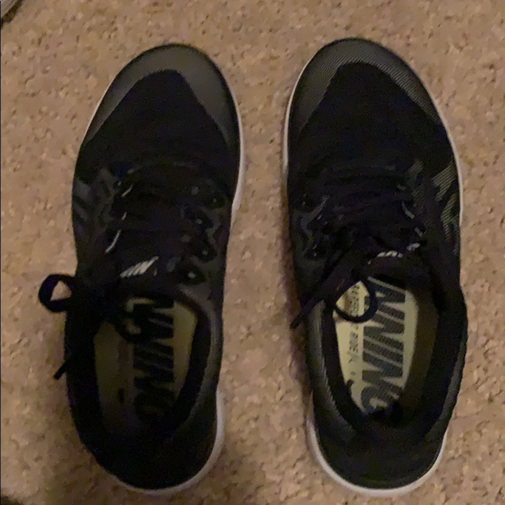 Nike barefoot ride run shoe size 7.5 black